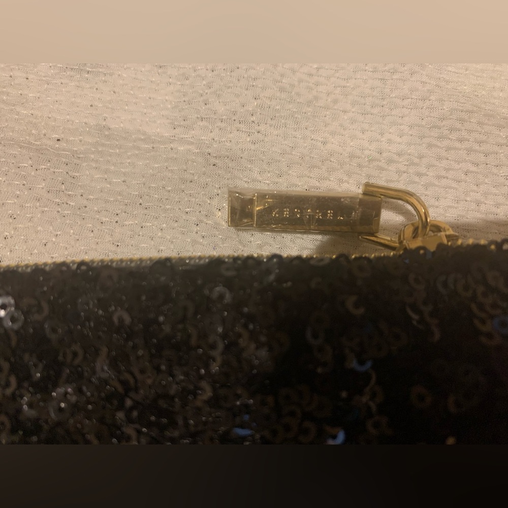 KESTREL Black Sequin Sparkling Make up bag NWOT - Picture 4 of 9